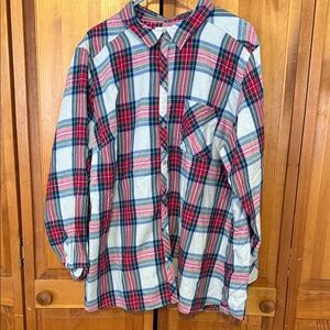 Croft & Barrow women’s Plaid Button Down Shirt - Red, Blue, White